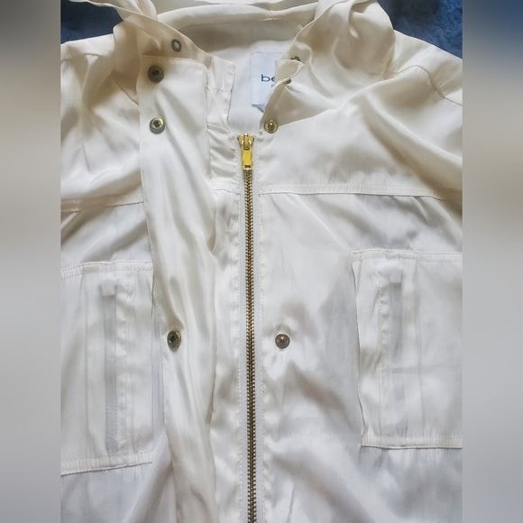 bebe Cream Hooded Utility Jacket - Picture 10 of 11